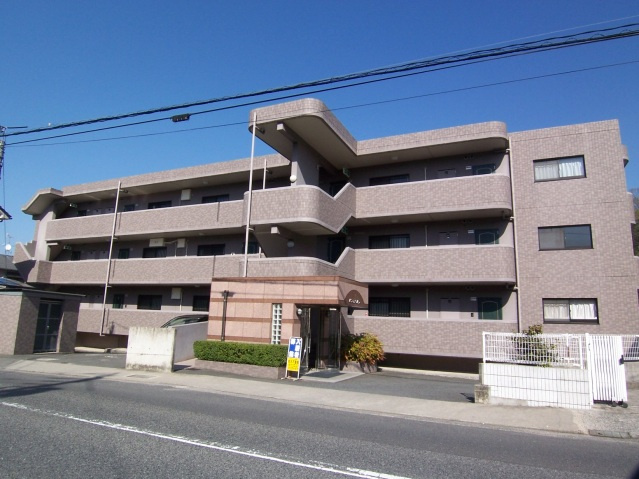アスロードの外観