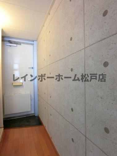 フェリオ柏の玄関
