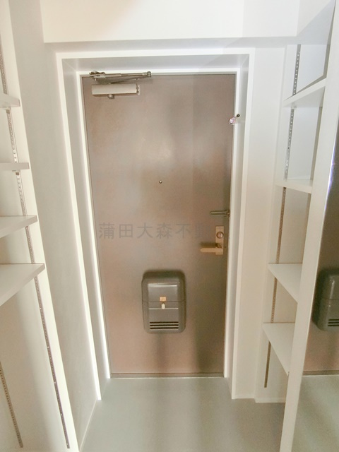 PATH池上の玄関