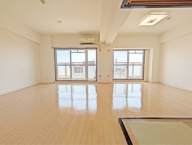 ファミールハイツ明石参番館の居間・リビング