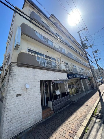 メゾン南塚口の外観