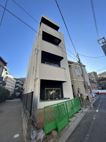 Gallardo Itabashi Maenocho