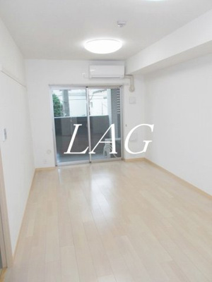 【居間・リビング】 | フェスタ元浅草 | 洋室のお部屋です。