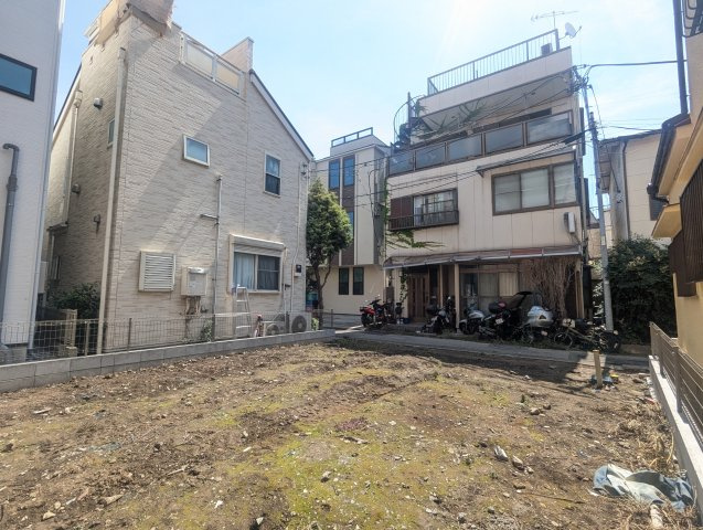 足立区関原２丁目の新築戸建の外観