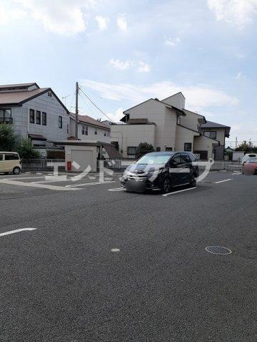 アロッジオ　ＥＸの駐車場|高崎、前橋のお部屋探しはエンドスケープまで！お客様の理想お聞かせ下さい♪