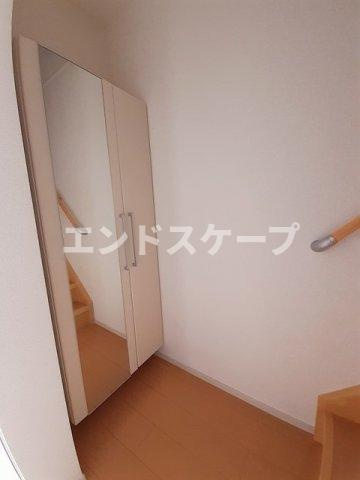 アロッジオ　ＥＸの玄関|高崎、前橋のお部屋探しはエンドスケープまで！お客様の理想お聞かせ下さい♪