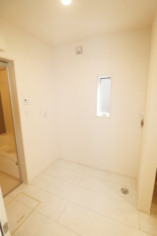 郡山市小原田3丁目　　　　1号棟　　　小原田小学校、小原田中学区のトイレ|※同社施工例