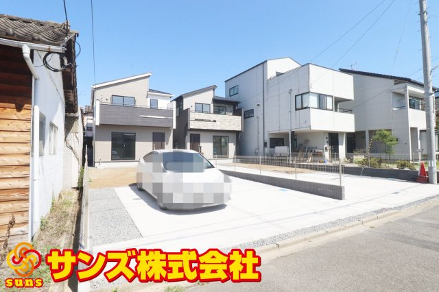 郡山市小原田3丁目　　　　1号棟　　　小原田小学校、小原田中学区の外観|南西側から見た区画全体♪