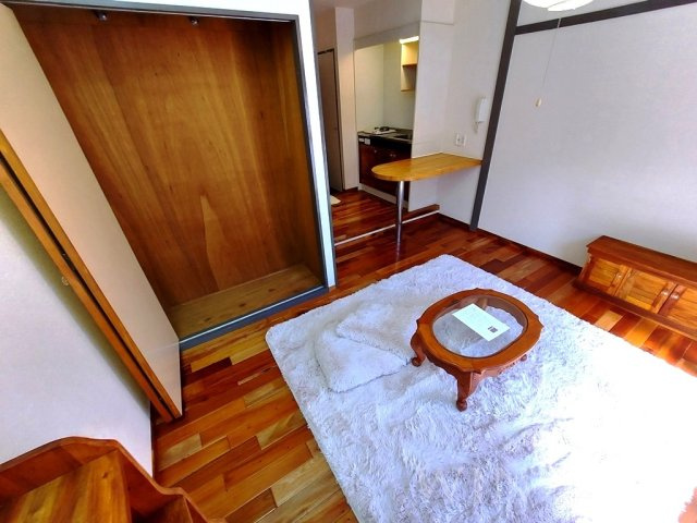 ユトリロ曙の居間・リビング