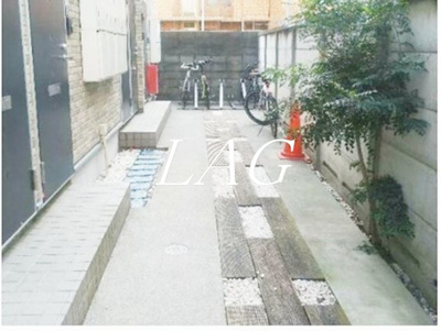 【その他共用部分】 | シャトー西新宿 | 共用通路です。