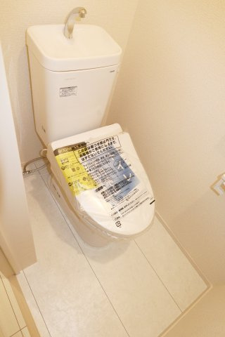 郡山市小原田3丁目　　　　２号棟　　　小原田小学校、小原田中学区の収納|※同社施工例