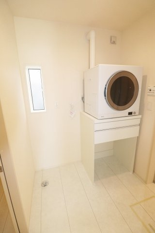 郡山市小原田3丁目　　　　２号棟　　　小原田小学校、小原田中学区の設備|ガス乾燥機　乾太くん付♪　洗濯ものもふんわり♪