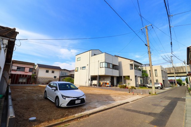 郡山市小原田3丁目　　　　２号棟　　　小原田小学校、小原田中学区の外観|南西側から見た外観