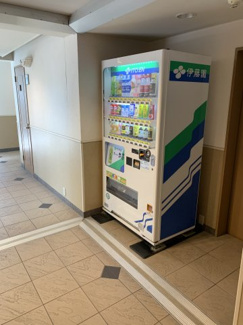 【その他共用部分】 | 千里山西アーバンコンフォート | 敷地内自販機