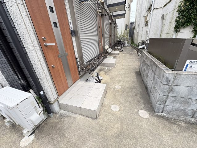 パインヒル市川のエントランス