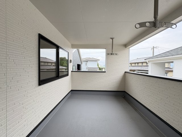 CRADLE GARDEN若松区二島第5のバルコニー