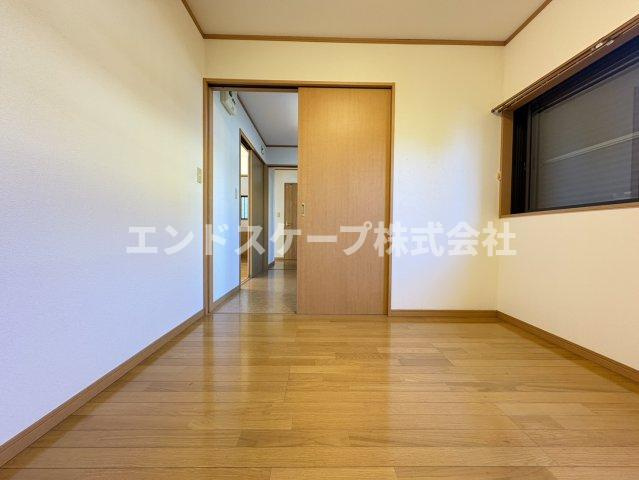 藤塚町戸建ての居間・リビング|高崎、前橋のお部屋探しはエンドスケープまで！お客様の理想お聞かせ下さい♪