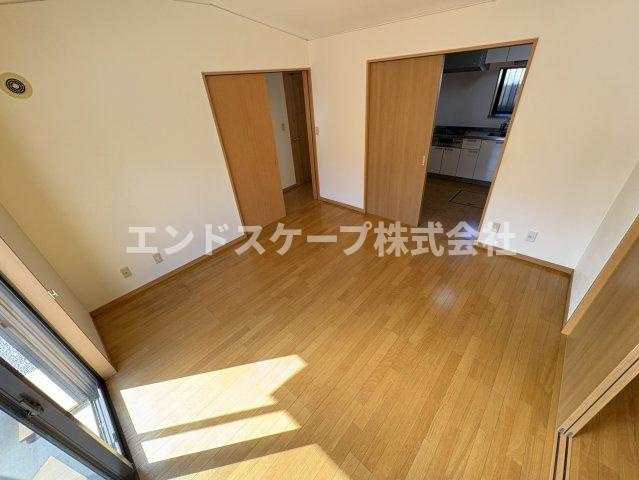 藤塚町戸建ての居間・リビング|高崎、前橋のお部屋探しはエンドスケープまで！お客様の理想お聞かせ下さい♪