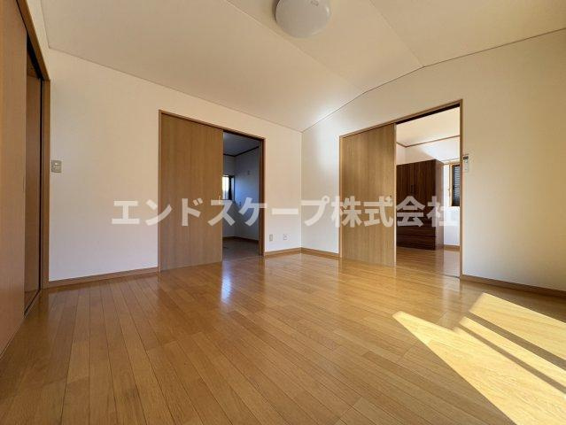 藤塚町戸建ての居間・リビング|高崎、前橋のお部屋探しはエンドスケープまで！お客様の理想お聞かせ下さい♪
