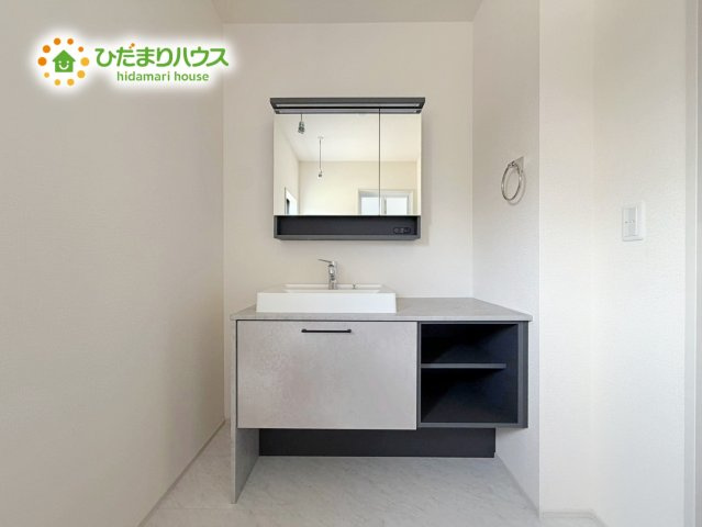 いわき市勿来町窪田町通1丁目第1　新築戸建　1号棟の独立洗面台|清潔感溢れるスタイリッシュなデザインの洗面化粧台！！