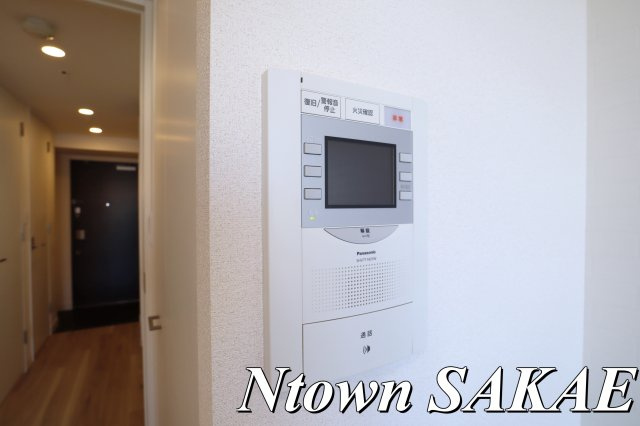 【セキュリティ】 | プレサンスTHE久屋大通レジェンド | モニター付きインターホンです