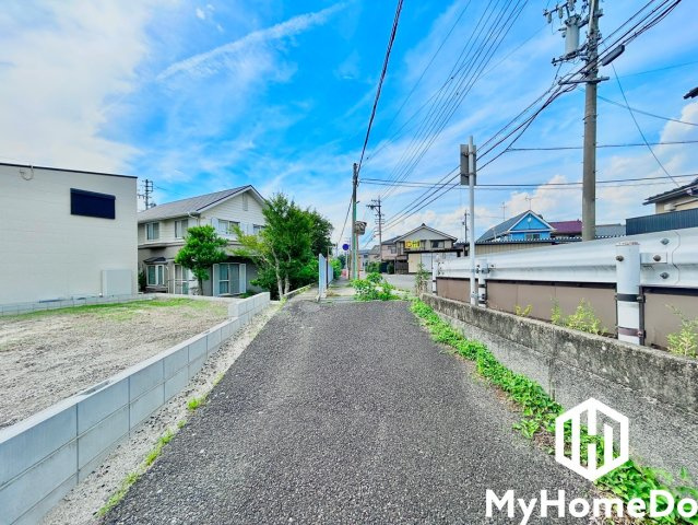 守山区西城1丁目　2期の前面道路含む現地写真