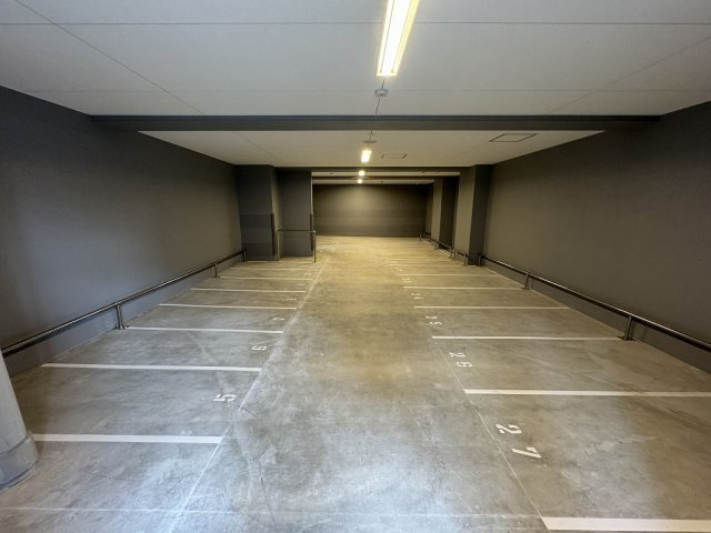 【駐車場】プレサンス神戸セレスティア