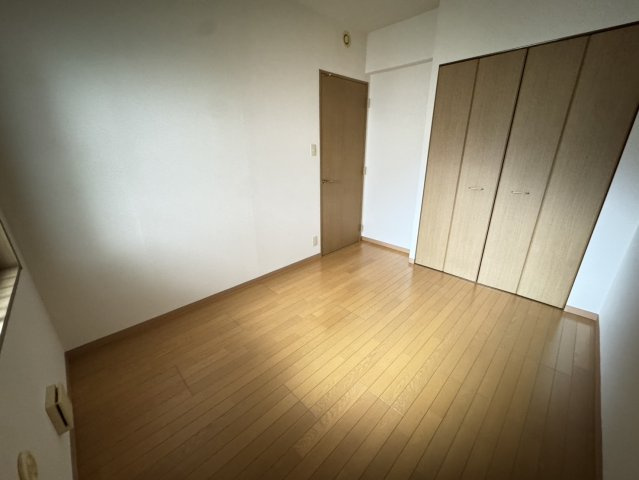 グランリーブルの洋室