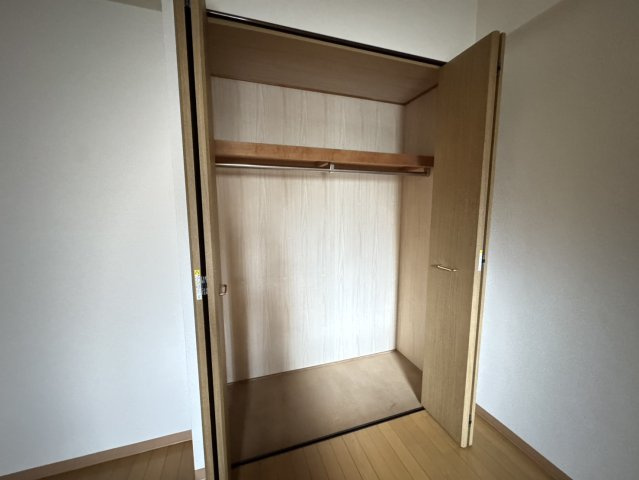 グランリーブルの洋室