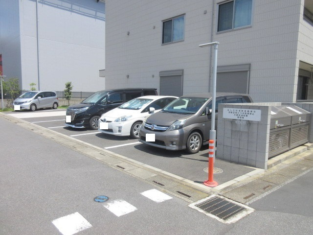 Ａｕｂｅｒｇｅ　Ｅｎｎ　Ｂの駐車場|★敷地内駐車場★