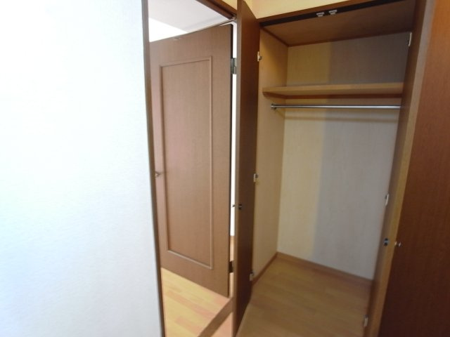 クレフ本山の収納