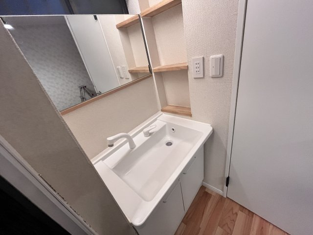 上田東町貸家の収納
