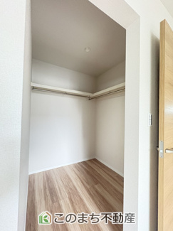 【収納】 | ワイウッドコート古河市西牛谷第4期　 | 大容量ウォークインクローゼット☆