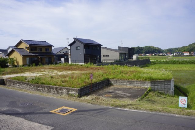 湖陵町三部　（農振除外申請要）　売土地　約226坪　建築条件なしの外観