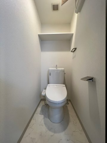 エステムコート名古屋泉プラチナムゲート　名古屋市賃貸　仲介手数料無料のトイレ