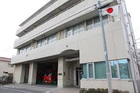 西新井消防署本木出…まで1496m