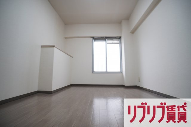 クリーンホーム千葉の洋室