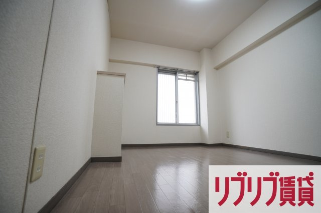 クリーンホーム千葉の洋室