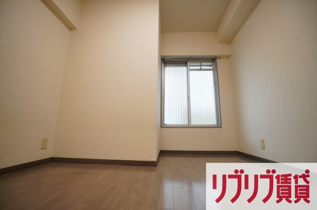 クリーンホーム千葉の洋室