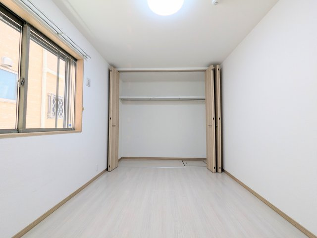 葛飾区西新小岩５丁目の戸建の寝室|～主寝室写真～