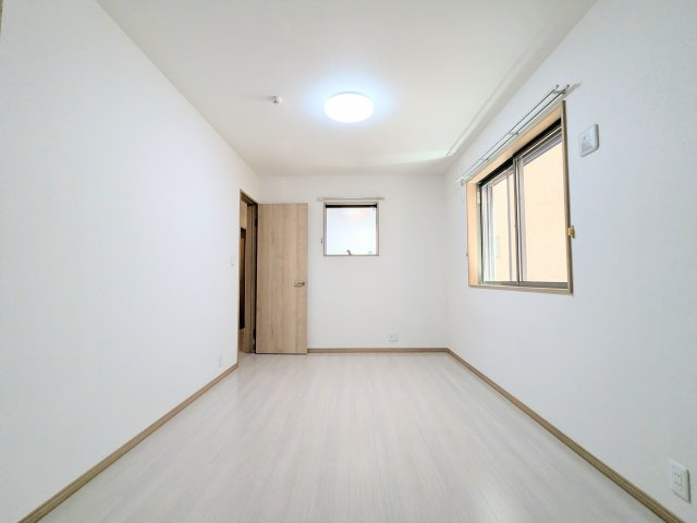 葛飾区西新小岩５丁目の戸建の寝室|～主寝室写真～