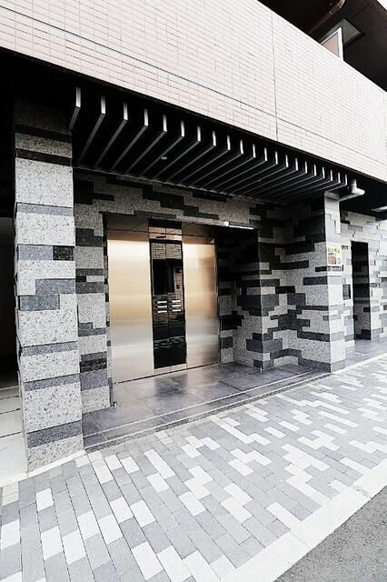 ＤＩＰＳ十条仲原ＥＡＳＴのエントランス