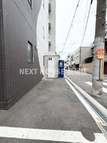 ラ・ハイール桃ヶ池公園の駐車場