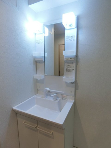 ロゼノワール芦屋の洗面所