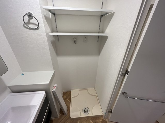 セレニテ神戸ミラクシュッドの洗面所