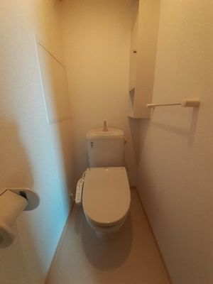 【トイレ】 | シャルマン・テール | 落ち着いた色調のトイレです