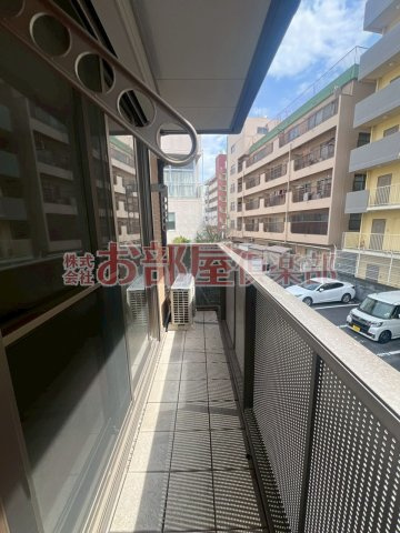 シャーメゾン花畑のロビー|バルコニー付きです