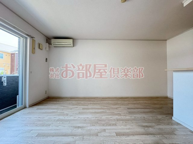 アセットの洋室|広々とした洋室です