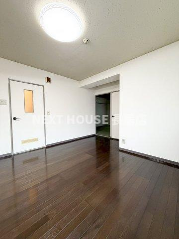 第二町田マンションの洋室