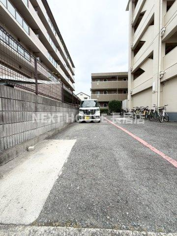 第二町田マンションの駐車場